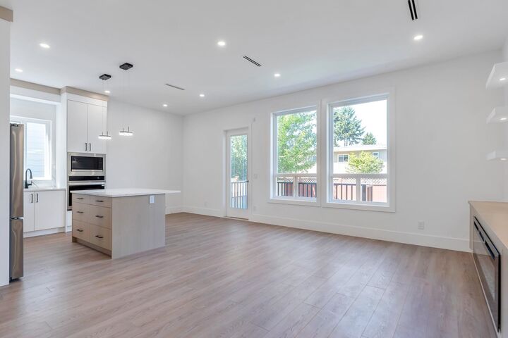 Property Photo: 11733 85A Avenue BC V4C 2V7