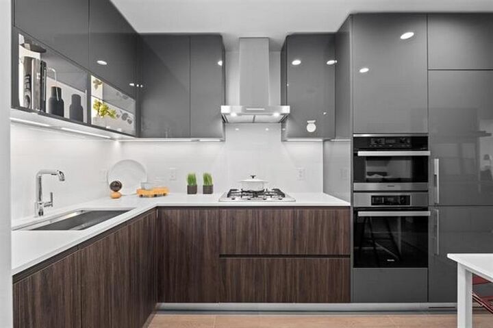 Property Photo:  6511 Sussex Avenue 3901  BC V5H 0K5 