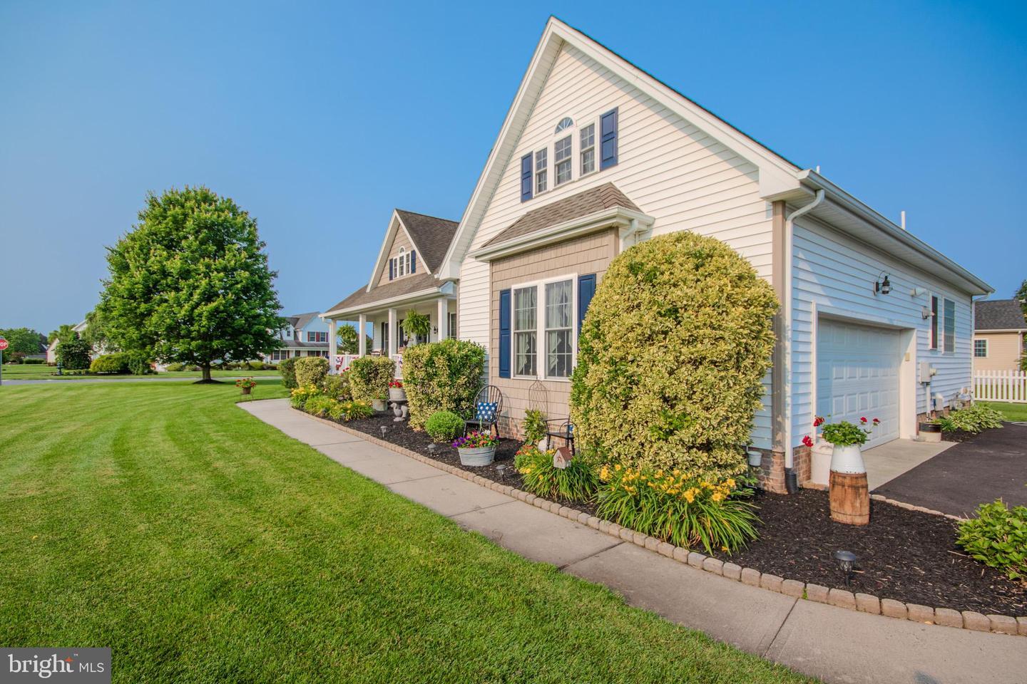 Property Photo: 104 Toms Crossing MD 21826