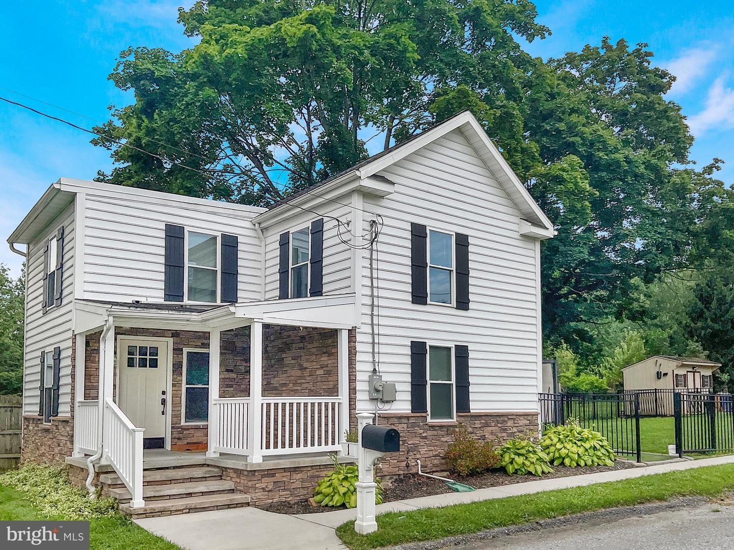 Property Photo:  1 Cold Springs Road  PA 17019 
