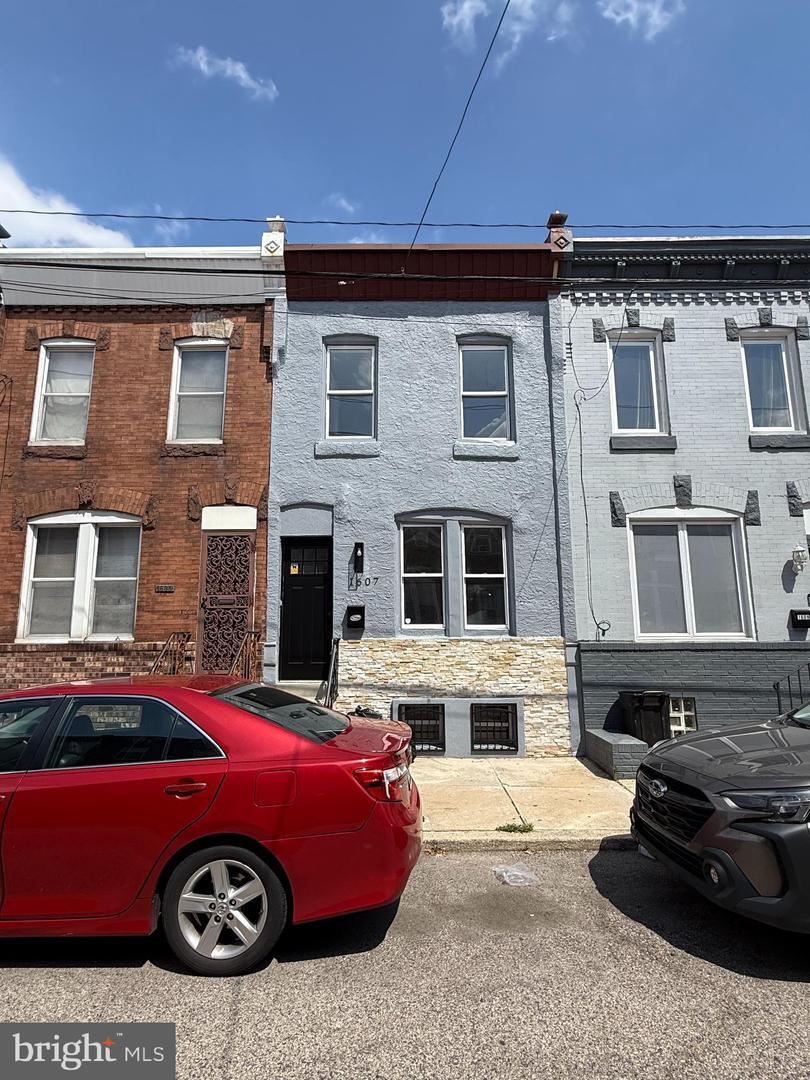 Property Photo: 1607 S Ringgold Street PA 19145