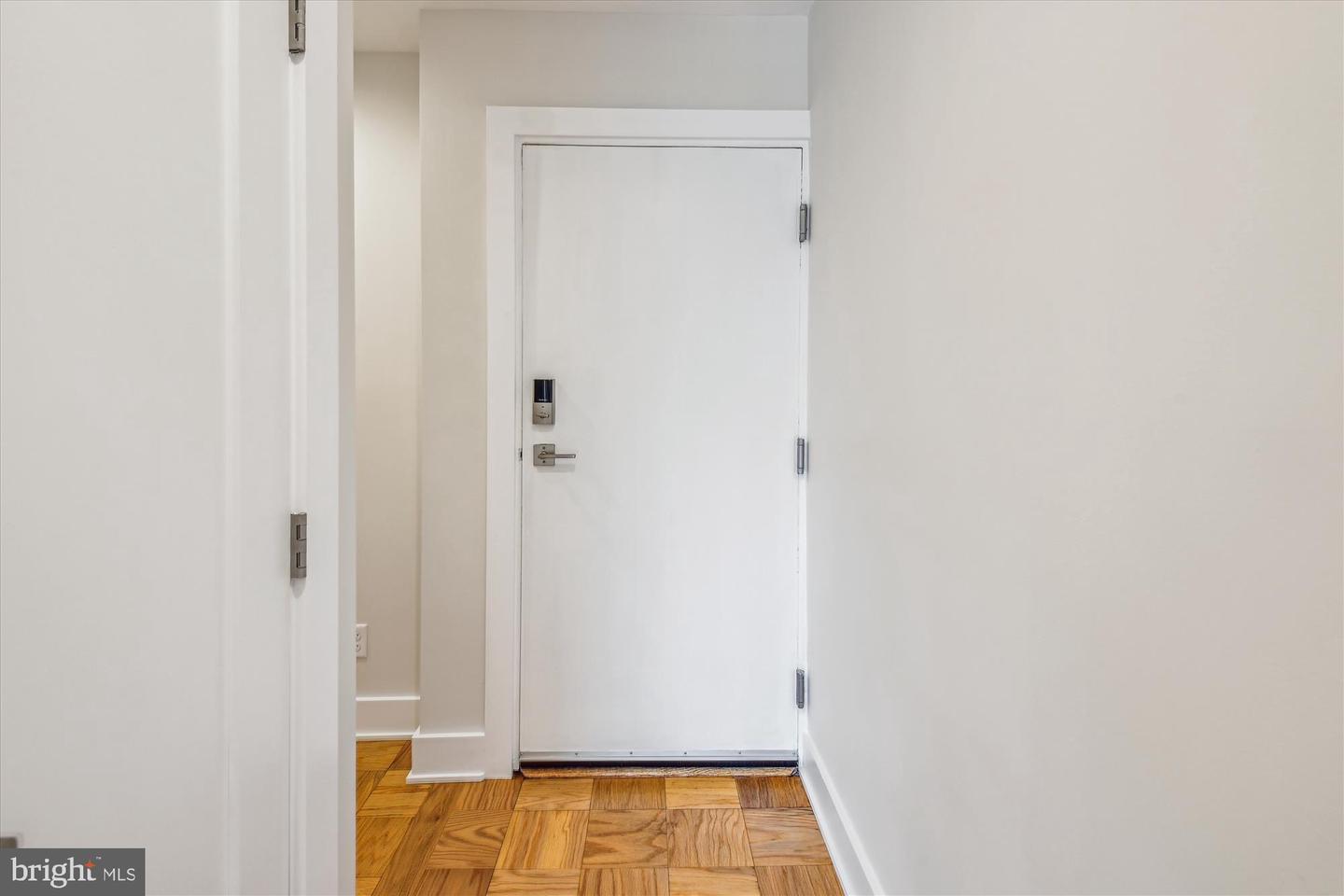 Property Photo:  759 Fairview Avenue F 759 F  MD 21403 