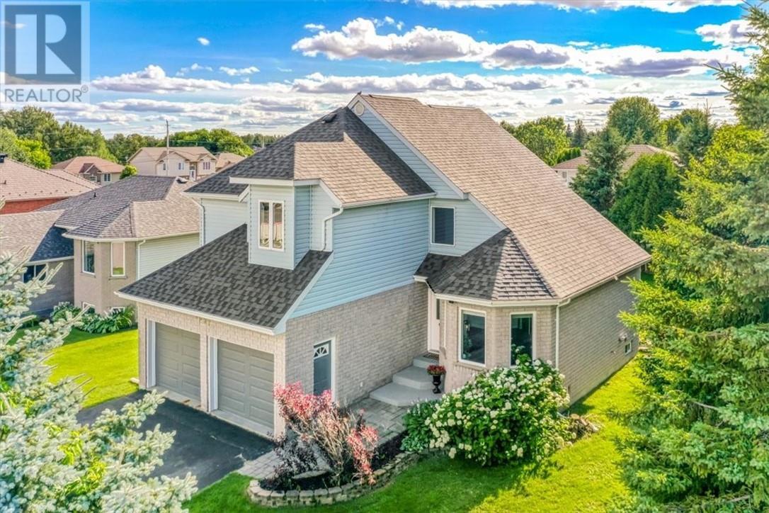 Property Photo: 4057 Concorde Street ON P3A 1Y1