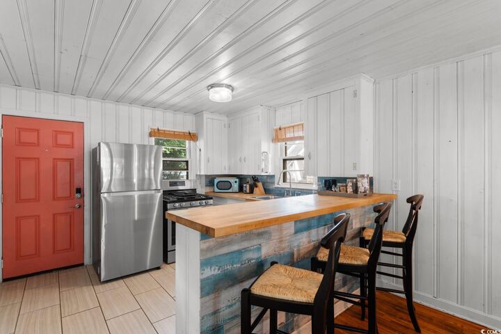 Property Photo:  2012 Perrin Dr.  SC 29582 