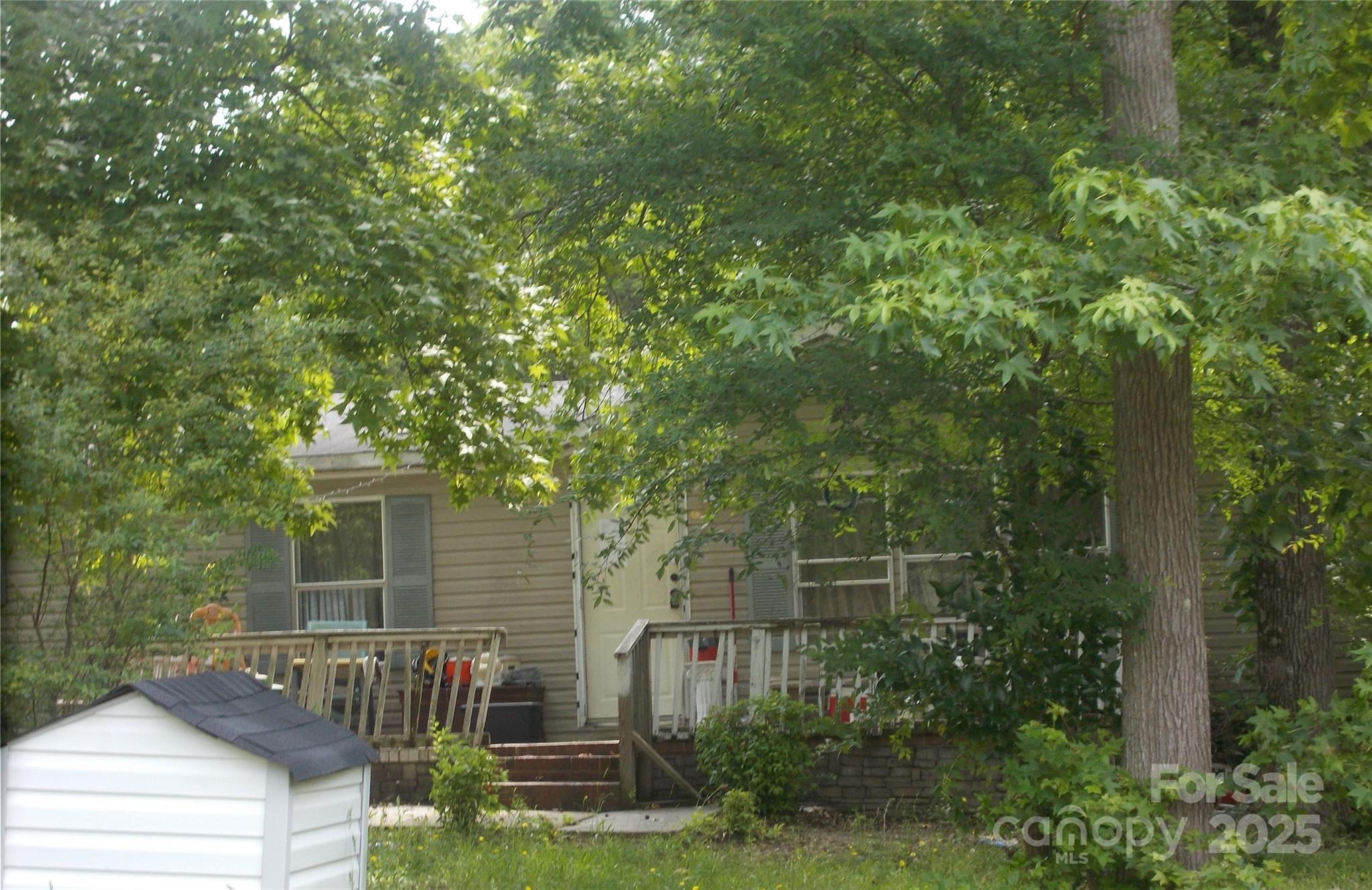 Property Photo: 3815 Richard Coffey Lane NC 28173