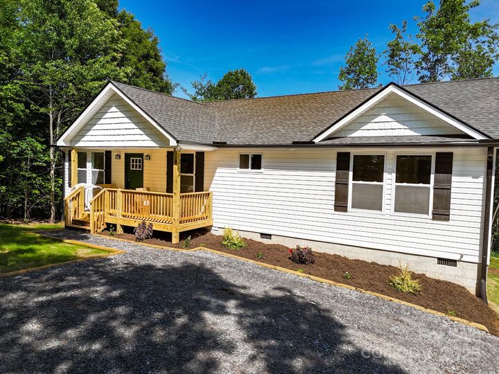 Property Photo: 72 Carolyn Drive NC 28715