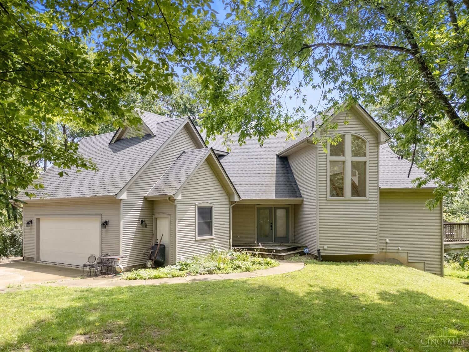 Property Photo: 5737 Brant Road OH 45152