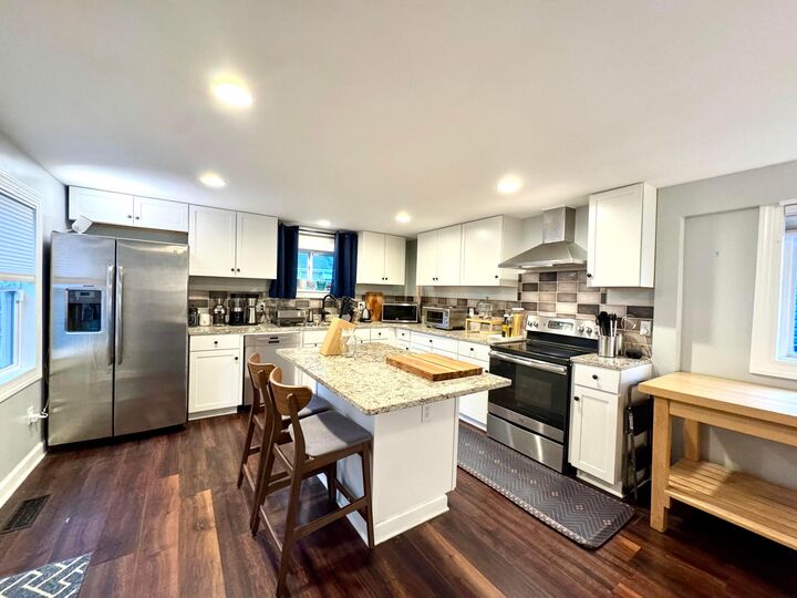 Property Photo:  94 E Woodrow Avenue  OH 43207 