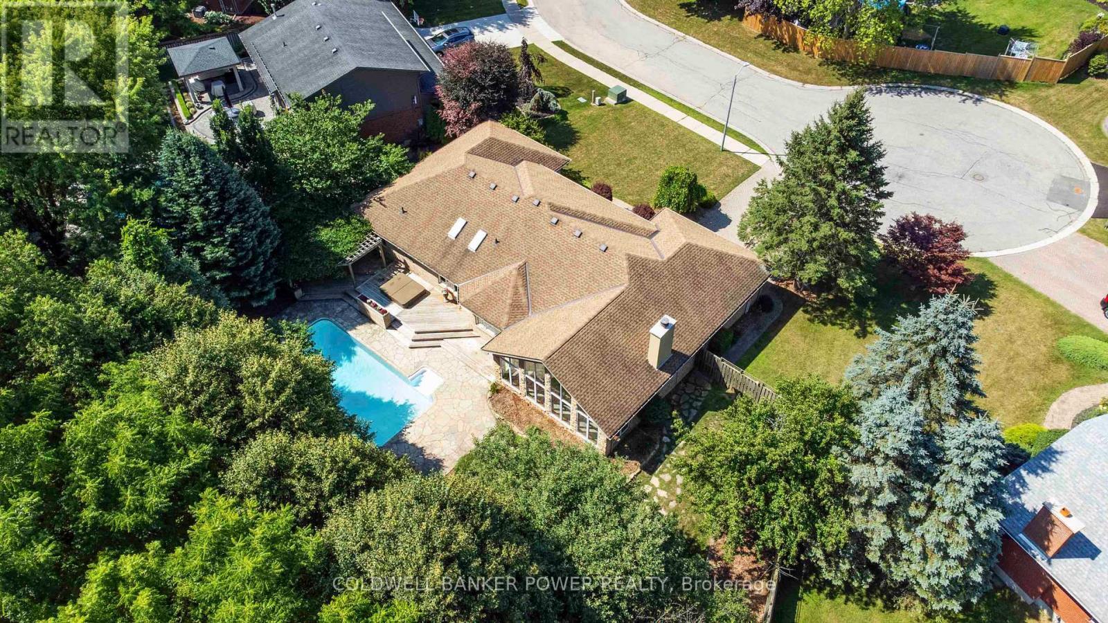 Photo de la propriété:  11 Otter Court  ON N4G 5B1 