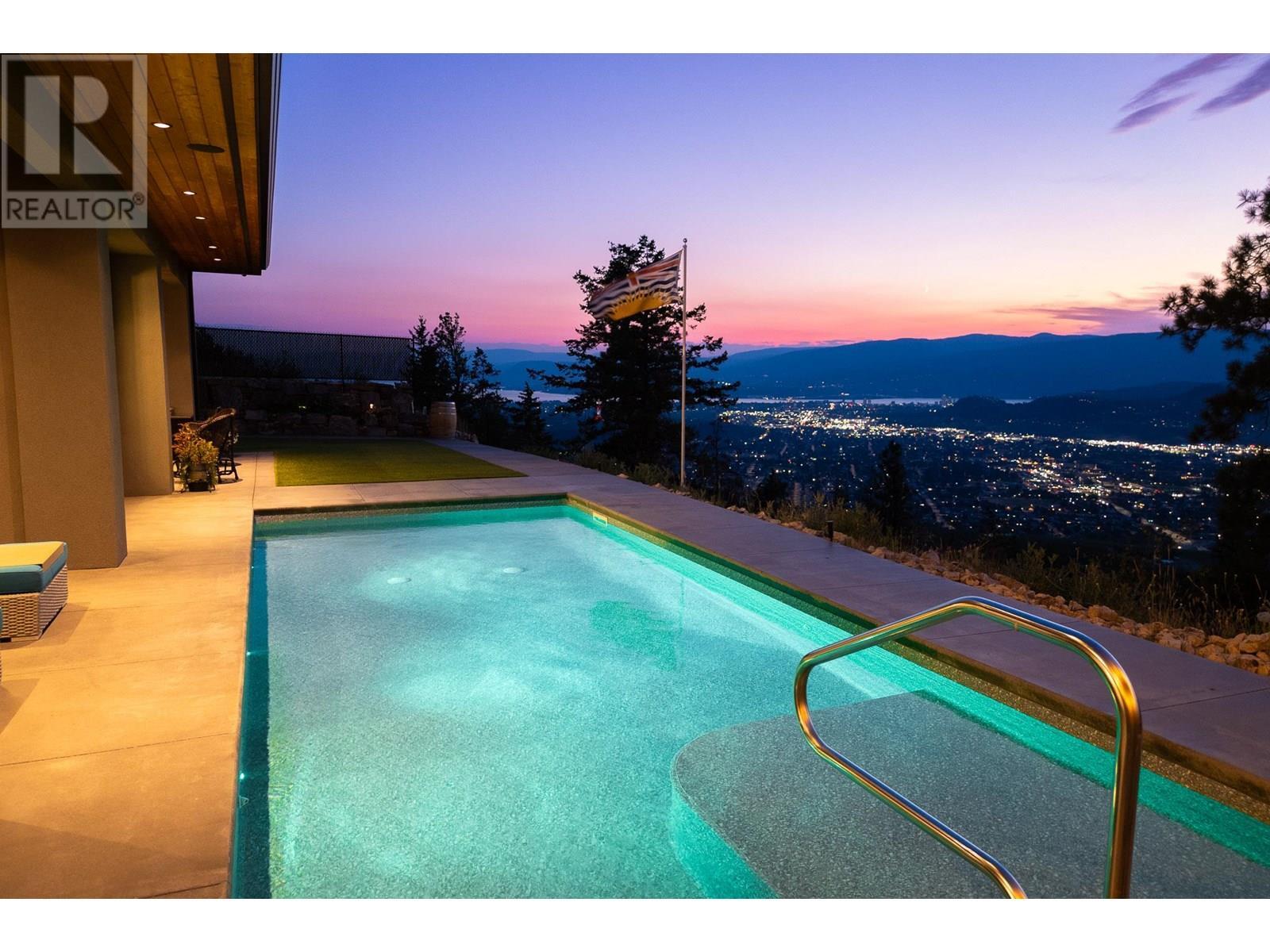 Property Photo: 1738 Carnegie Street BC V1P 1T3