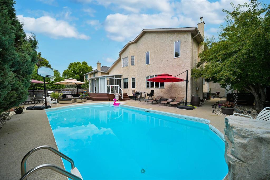 Photo de la propriété: 122 Brentcliffe Drive MB R3P 2B6