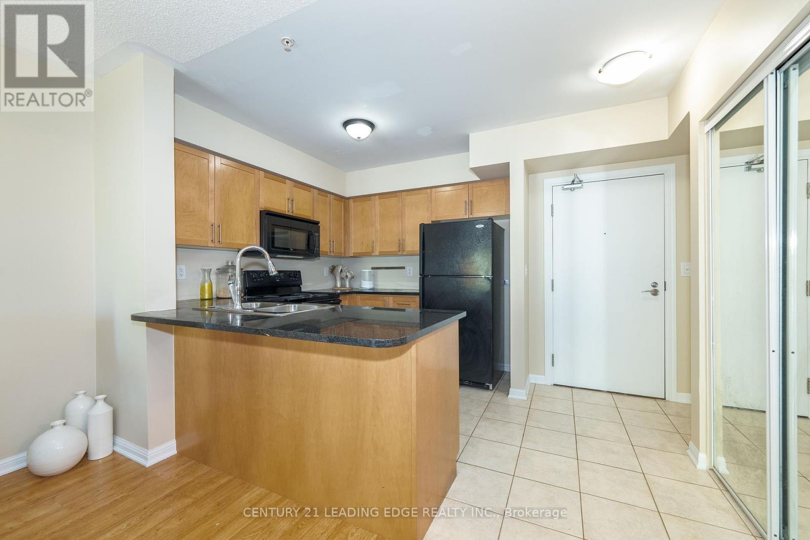 Property Photo: 60 Mendelssohn Street 213 ON M1L 0G9