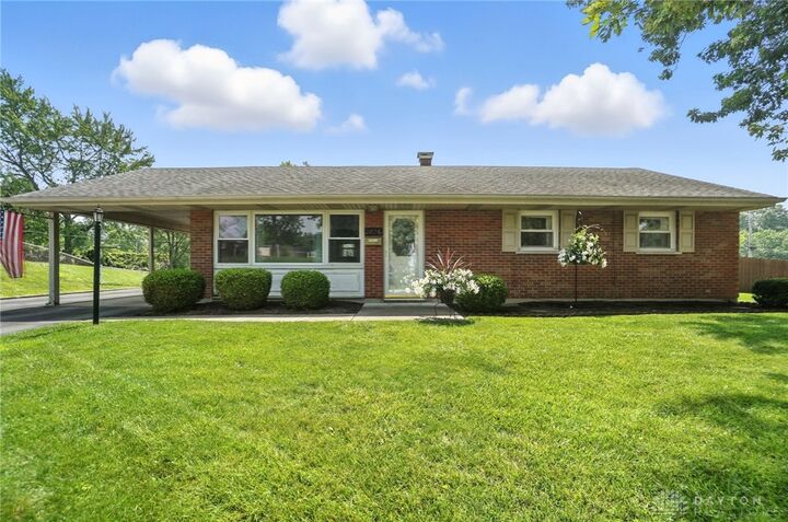 Property Photo:  2836 Powhattan Place  OH 45420 