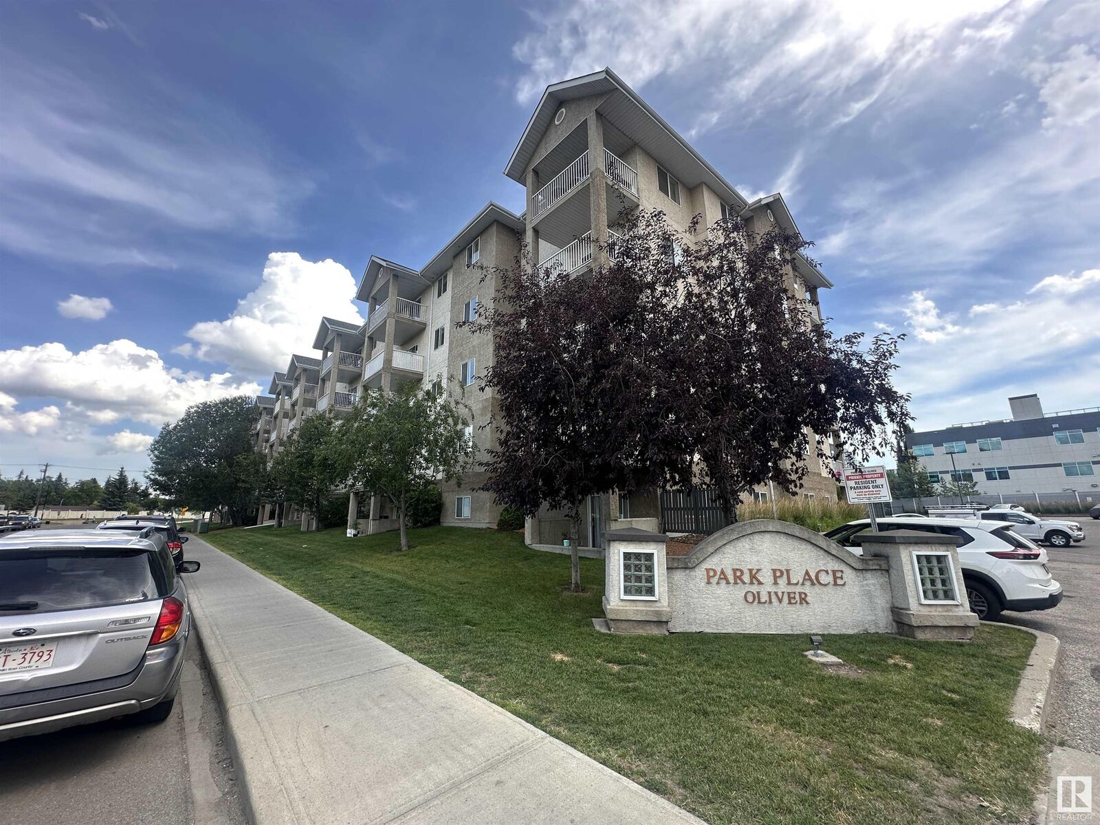 Property Photo:  10535 122 Street NW 121  AB T5N 4B7 