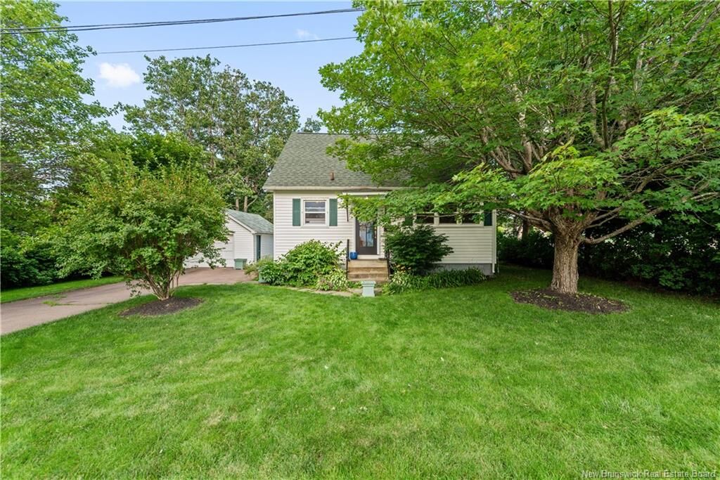 Property Photo:  230 McClelan Avenue  NB E1B 1X4 