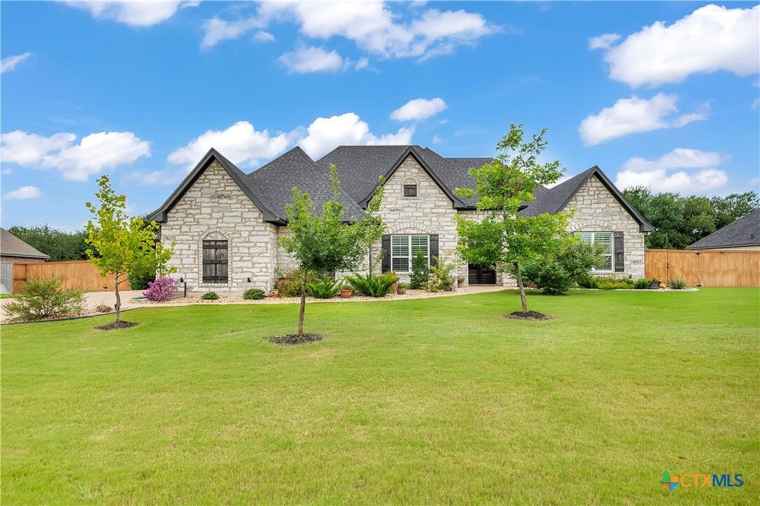 Property Photo:  2041 Chalk Mill Crossing  TX 76571 
