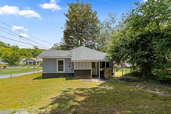 Property Photo: 1117 Belmeade Avenue TN 37411