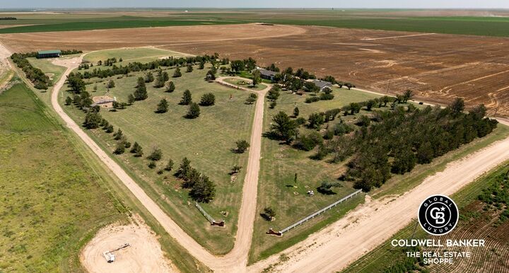 Property Photo: 485 E Mead Road KS 67846