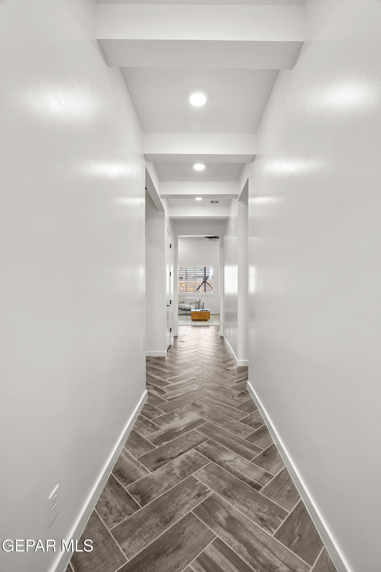 Property Photo:  1811 Kelsey Davis Avenue  TX 79928 