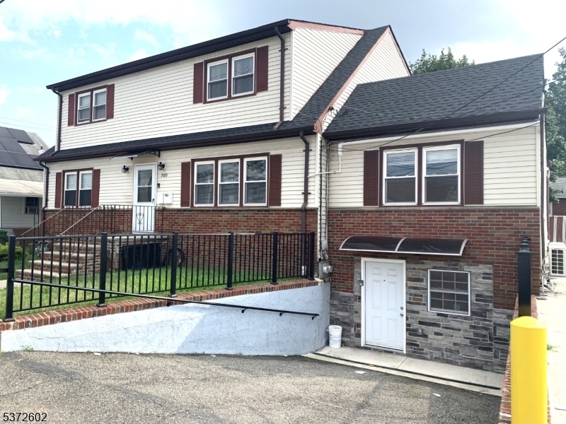 700 Louis Ave  Linden City NJ 07036 photo