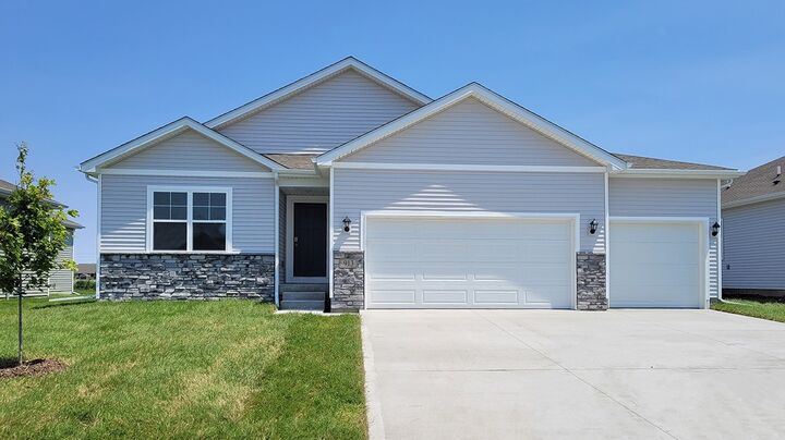 5524 NE Sienna Drive  Ankeny IA 50021 photo