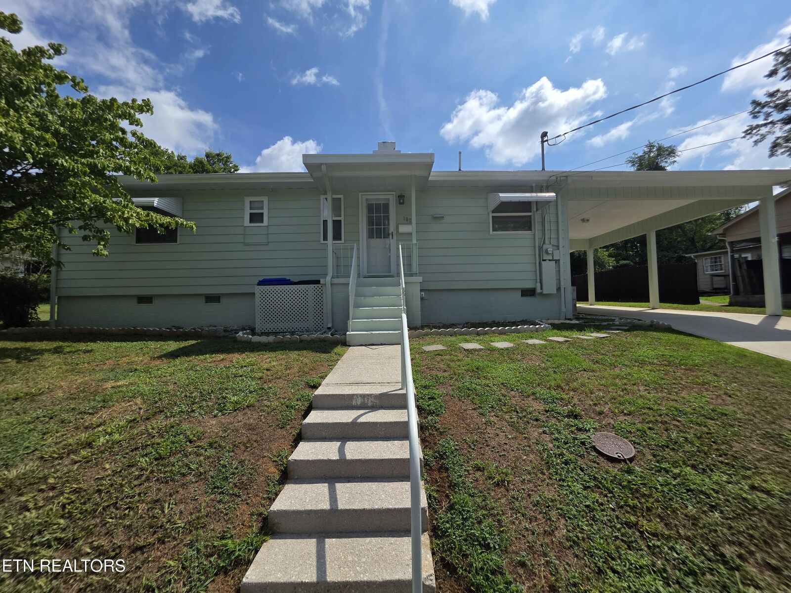 Property Photo:  107 W Pawley Rd  TN 37830 