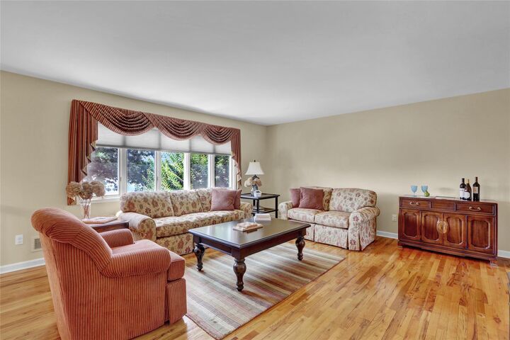 Property Photo:  3023 Ira Road  NY 11710 