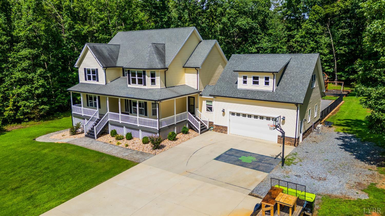 Property Photo: 4777 Thomas Jefferson Road VA 24551