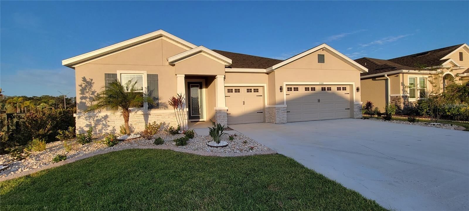 Property Photo:  5384 Grove Mill Loop  FL 34211 