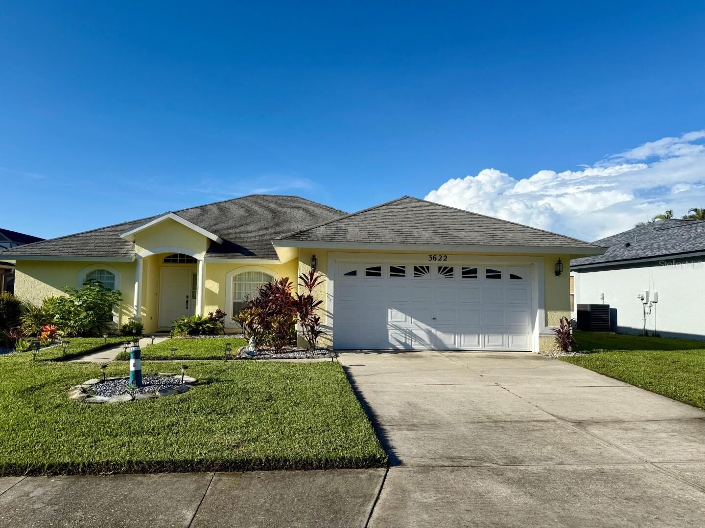 Property Photo: 3622 61st Drive E FL 34203