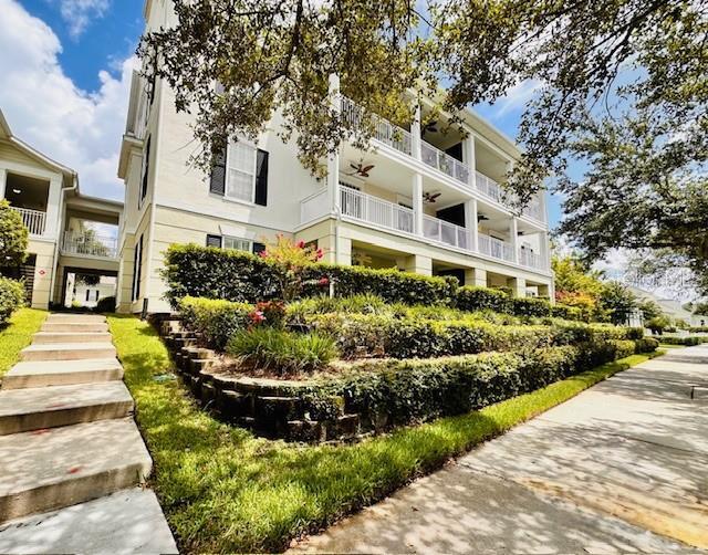Property Photo: 239 Longview Avenue 103 FL 34747