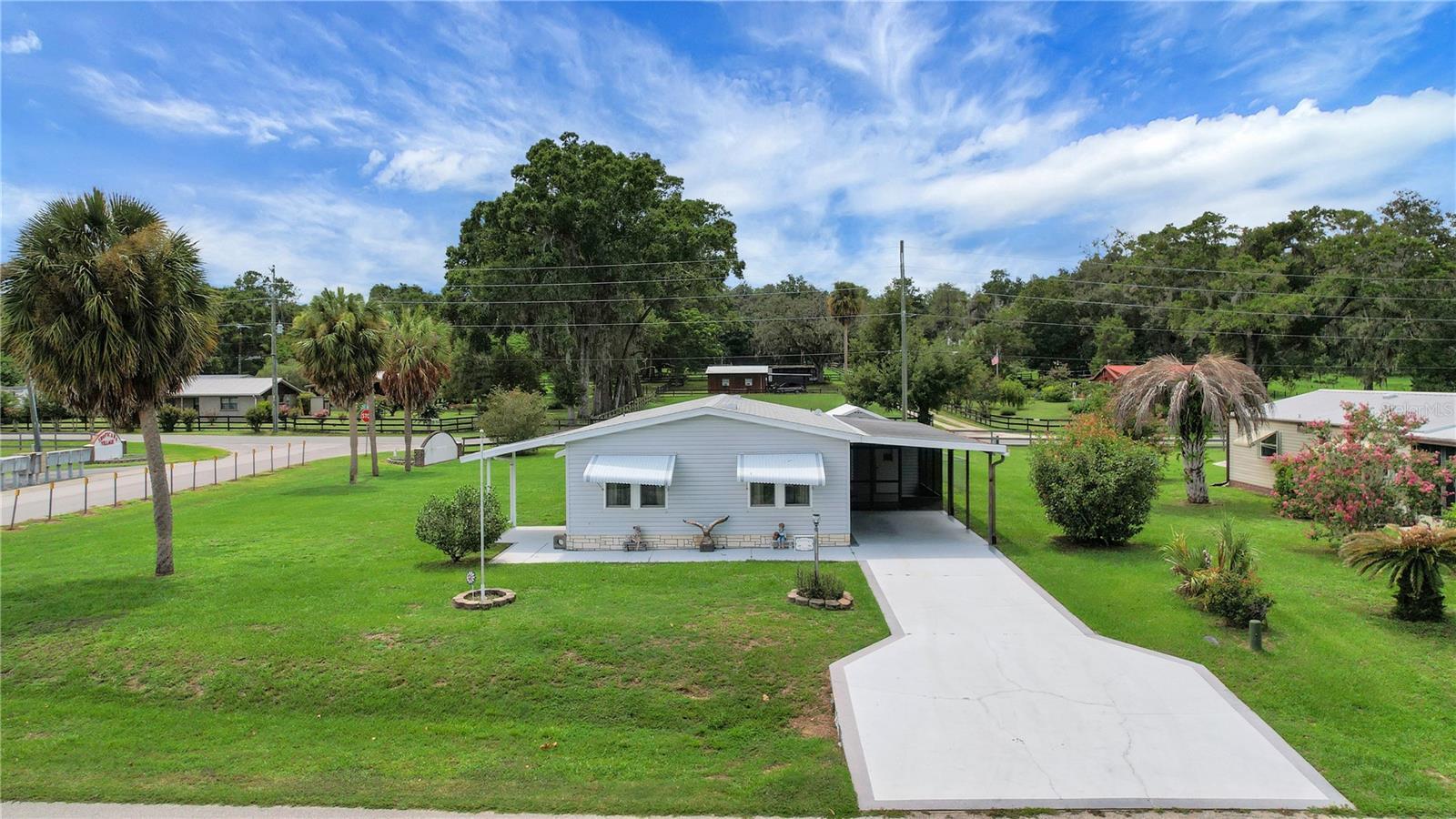 Property Photo:  13230 SE 47th Court  FL 34420 