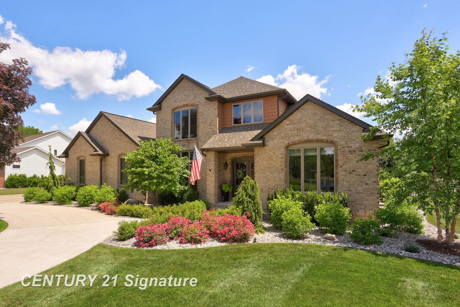 Property Photo: 4296 Summerwood Lane MI 48603