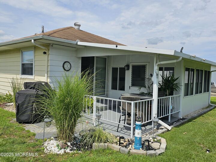 Property Photo:  14 Marquis Street  NJ 08757 