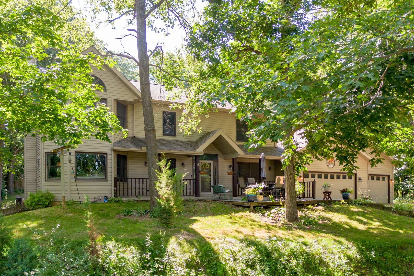 Property Photo: 1368 Lake Wildwood Drive IL 61375