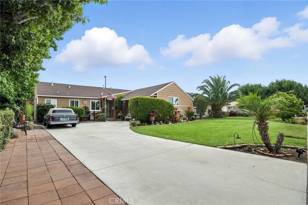 Property Photo:  1570 Shirley Place  CA 91767 