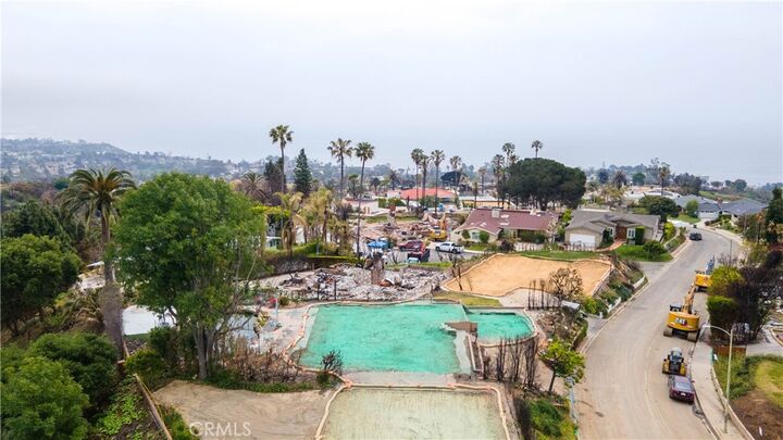 Property Photo:  912 Enchanted Way  CA 90272 