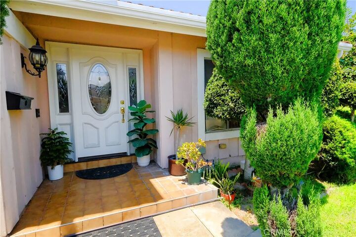Property Photo:  18517 Betty Way  CA 90703 