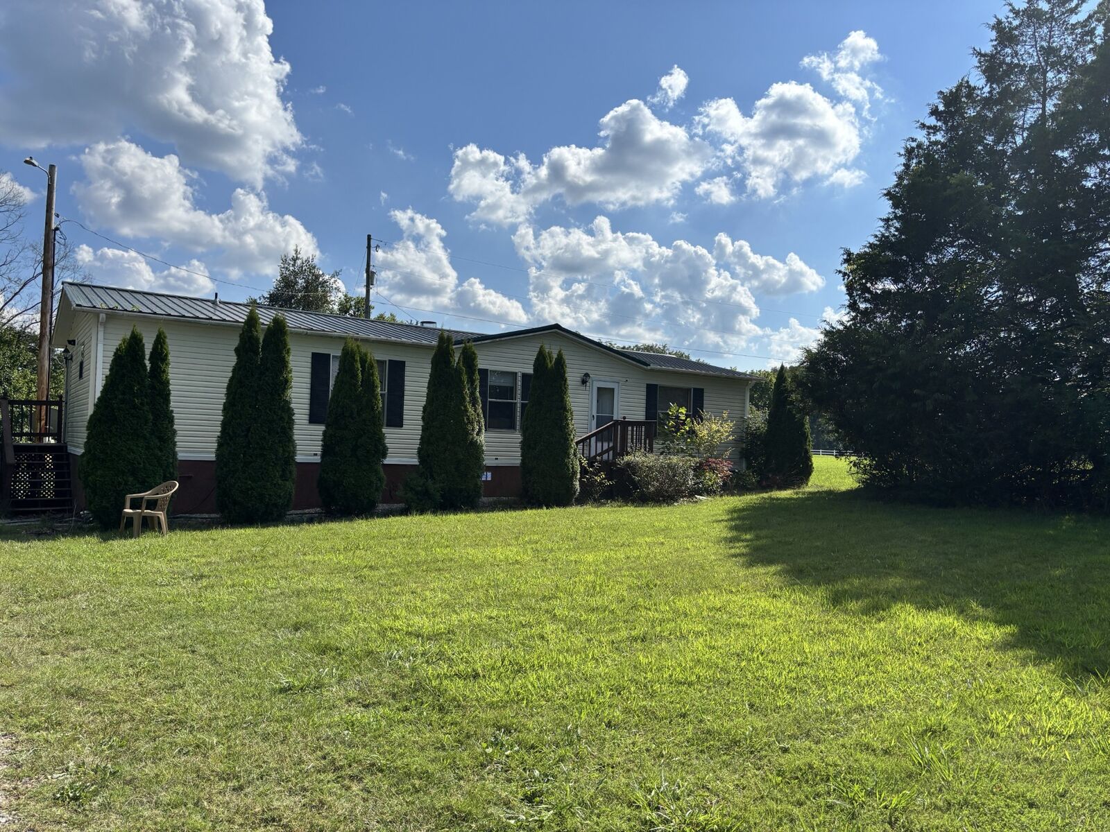 Property Photo: 6273 Greenbrier Cemetery Rd TN 37073