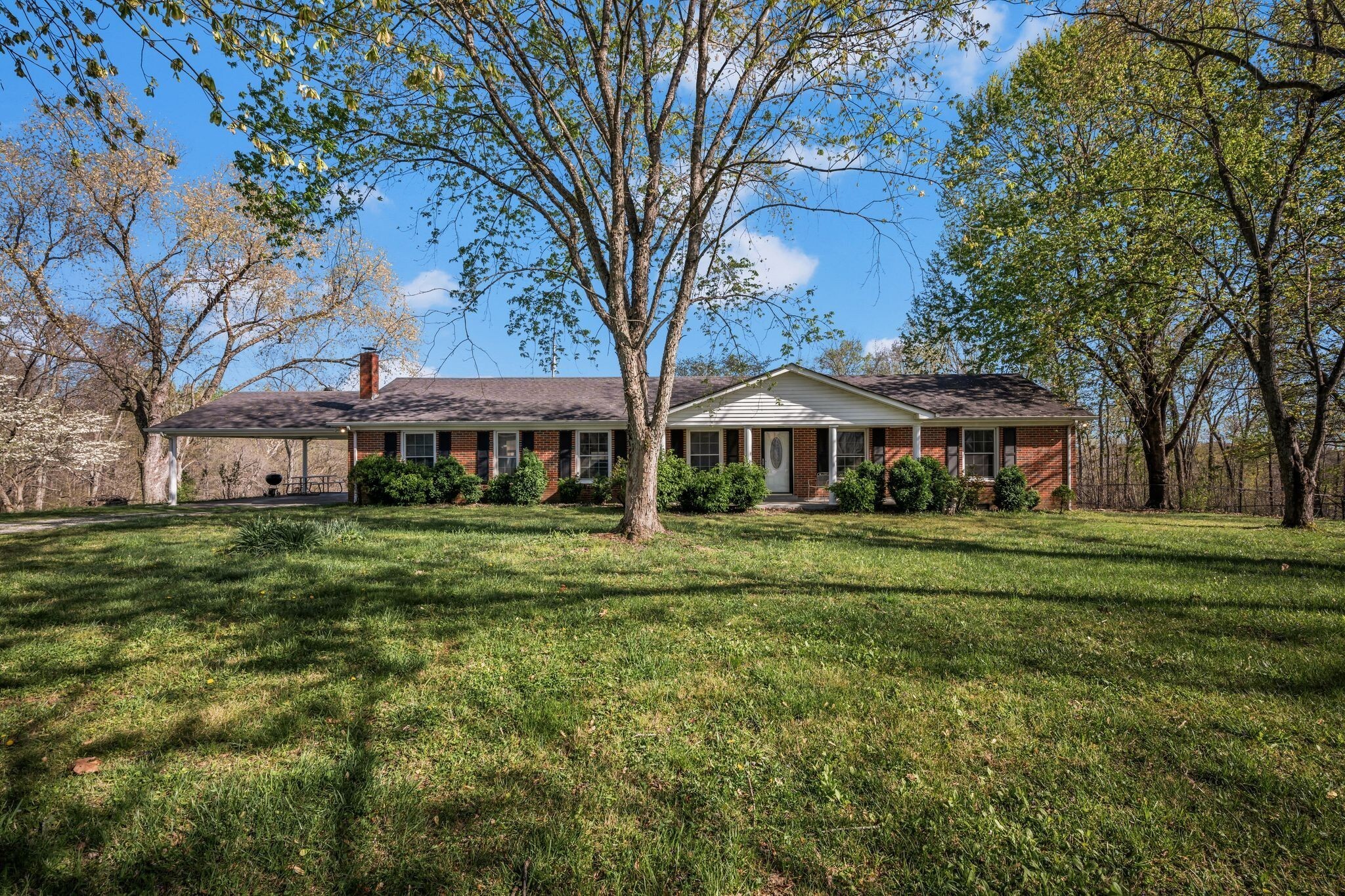 1175 Batson Mill Rd  Charlotte TN 37036 photo