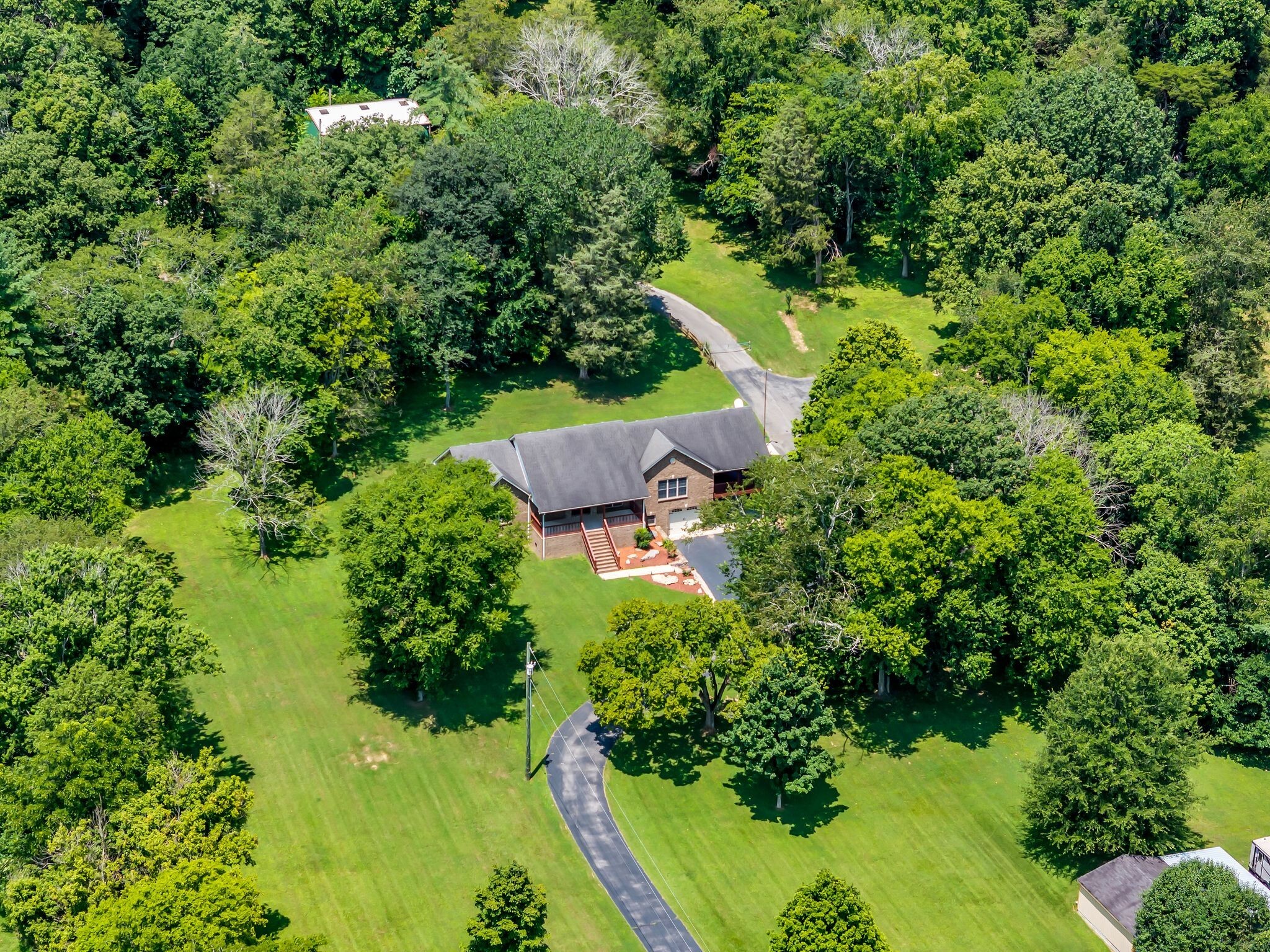 Property Photo: 4748 Lickton Pike TN 37189