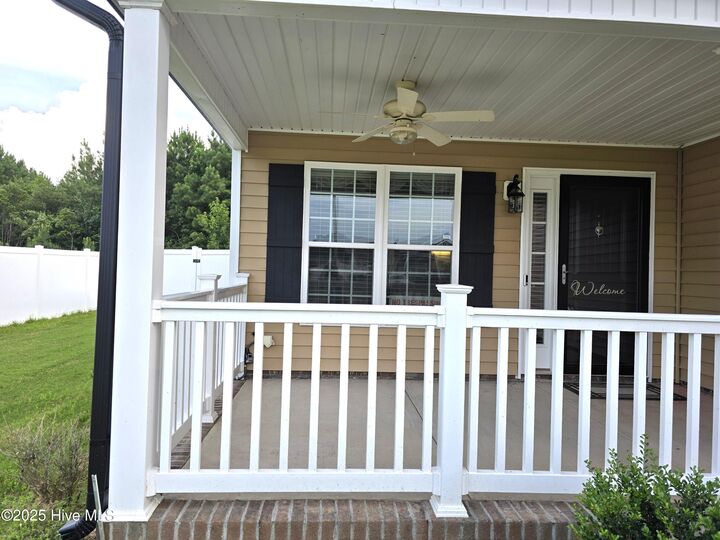 Property Photo:  2215 Crescent Drive W  NC 27893 