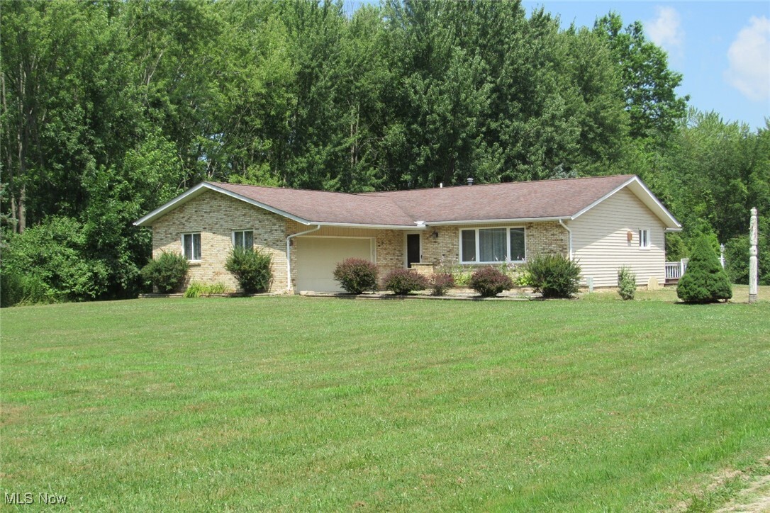 Property Photo: 1372 Harpersfield Road OH 44041