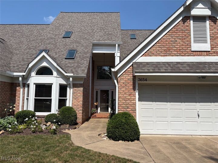 3654 Sparrow Pond Circle  Fairlawn OH 44333 photo