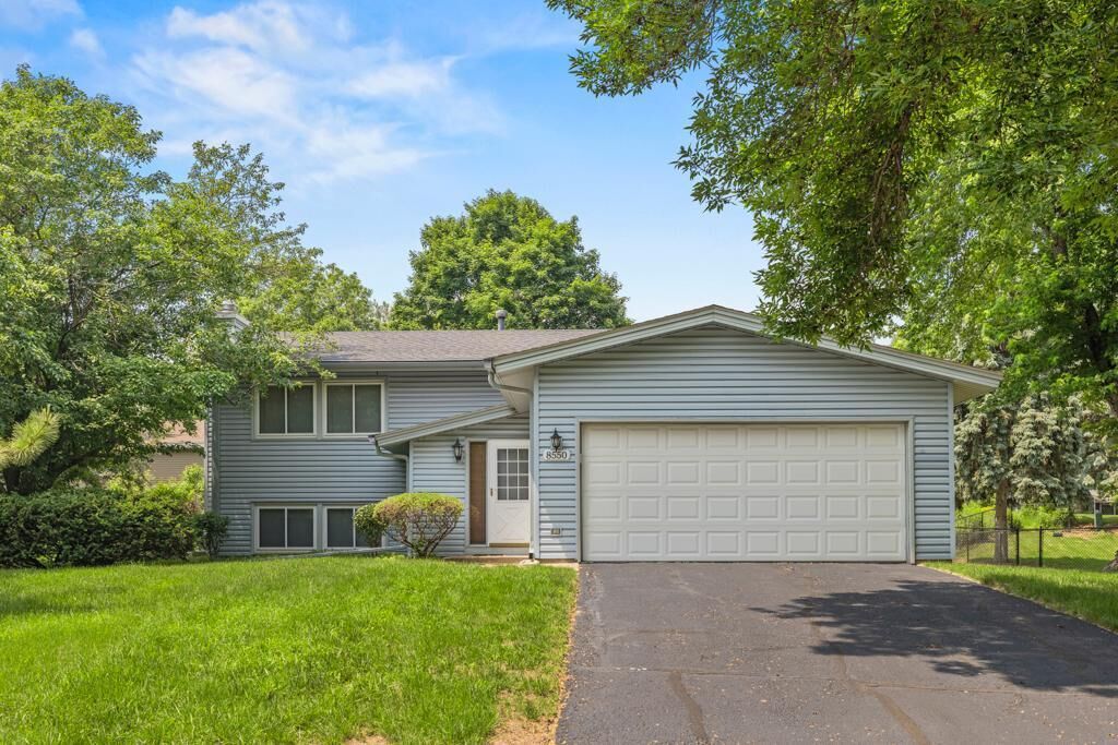 Property Photo:  8550 Darnel Road  MN 55347 