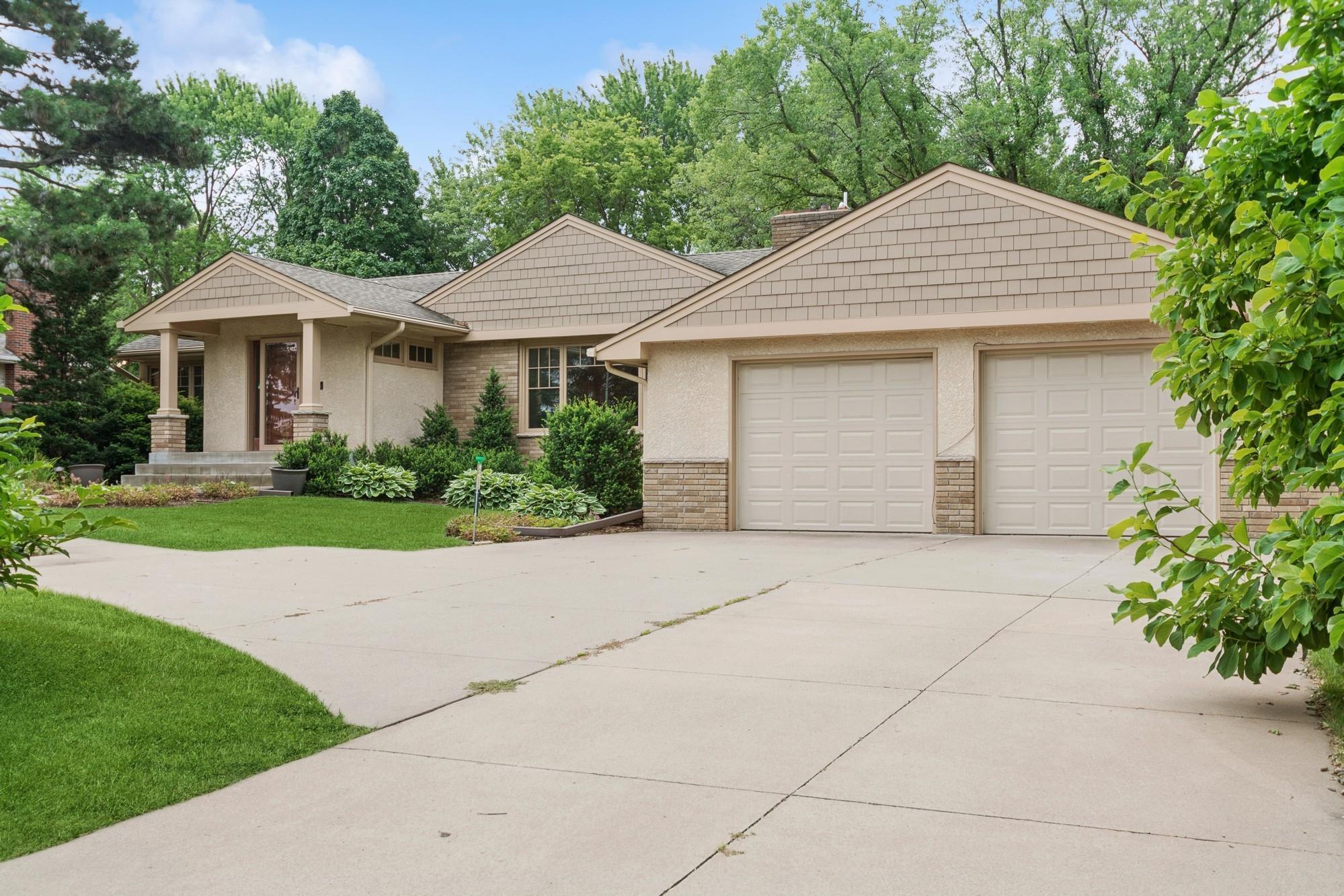 Property Photo: 2280 Highway 36 W MN 55113