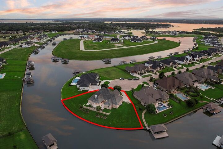 Property Photo: 5900 Thurmond Sail Court TX 76179