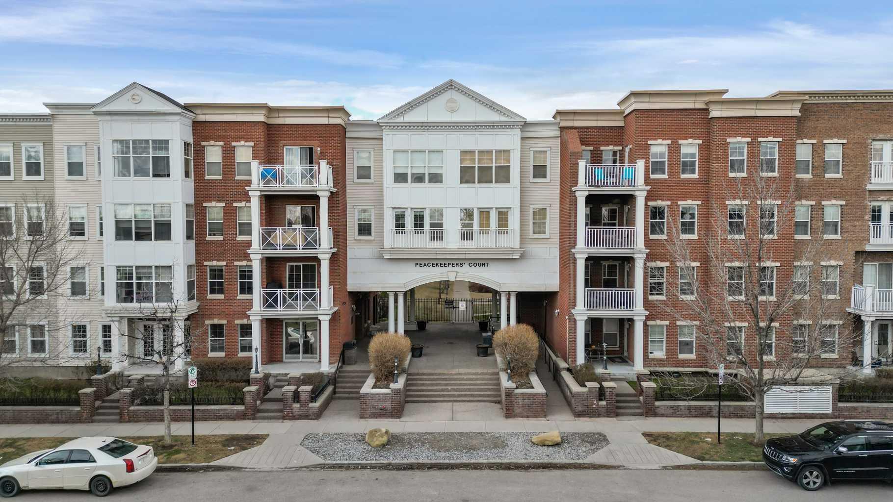 Photo de la propriété: 5605 Henwood Street SW 1211 AB T3E 7R2