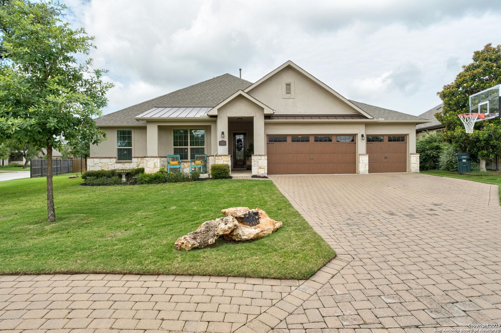 Property Photo: 1315 Andalucia TX 78666