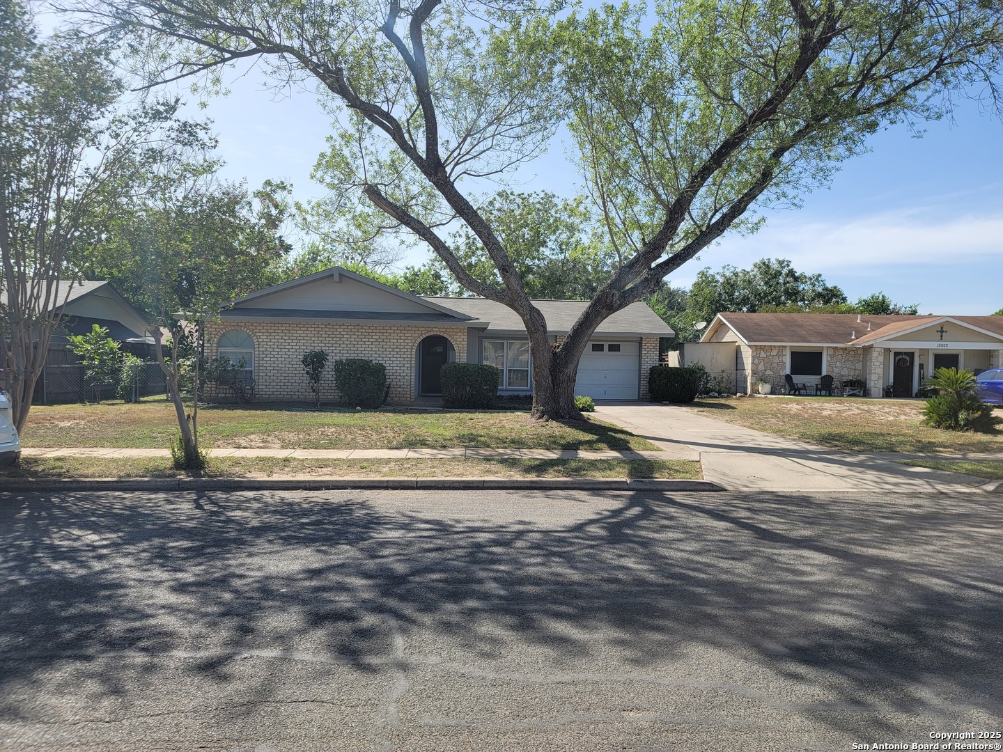 Property Photo: 10807 Green Brook TX 78223
